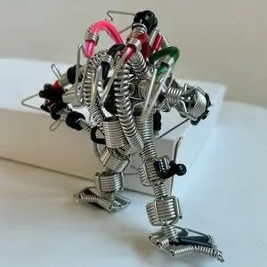 Accents | Handmade Alien Aluminum Wire Art Sculpture | Poshmark